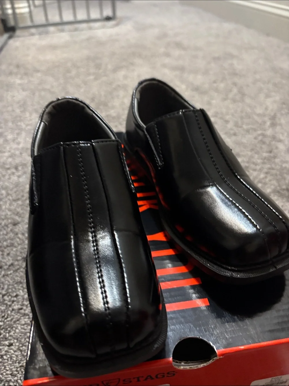 Tag Black Men's Slip-On Dress Loafers